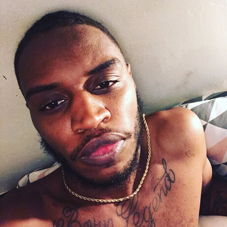 Foto desnuda filtrada de OnlyFans de Glizzy