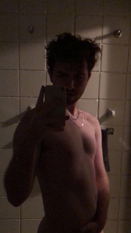 Foto desnuda filtrada de OnlyFans de Nick