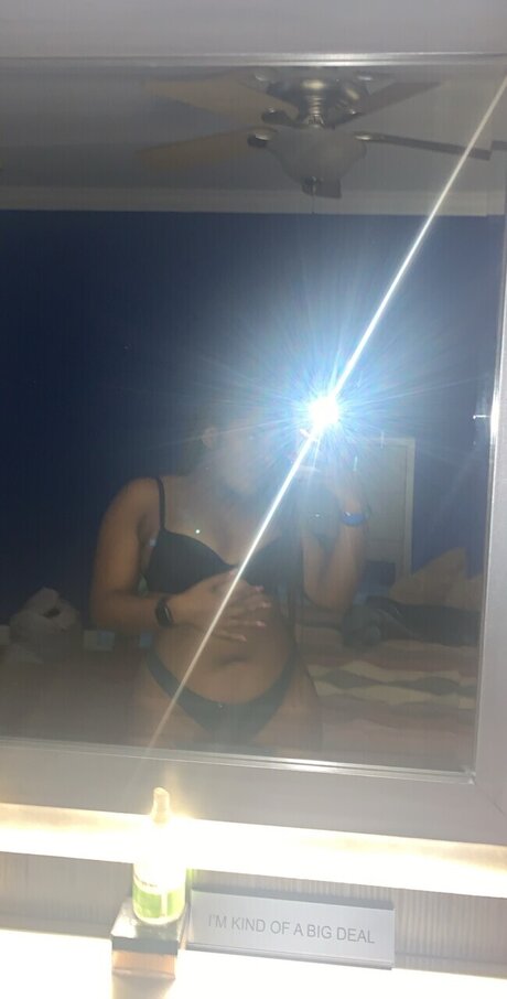Foto desnuda filtrada de OnlyFans de Doirs Playhouse