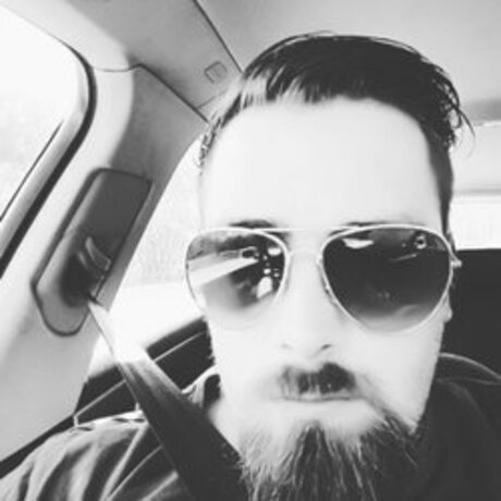 Foto desnuda filtrada de OnlyFans de Stefan Hller