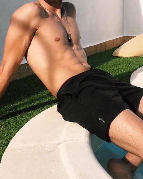 Foto desnuda filtrada de OnlyFans de Kinky Slave