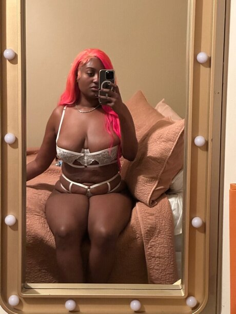 Foto desnuda filtrada de OnlyFans de Fancy