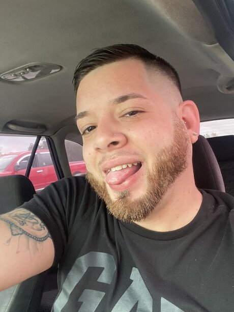 Foto desnuda filtrada de OnlyFans de Nando Santiago
