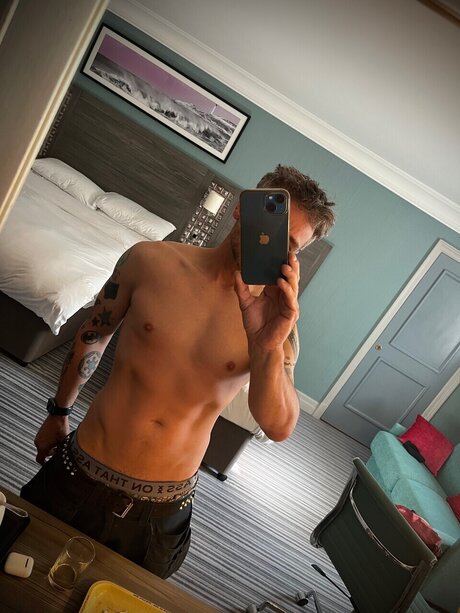 Foto desnuda filtrada de OnlyFans de Func