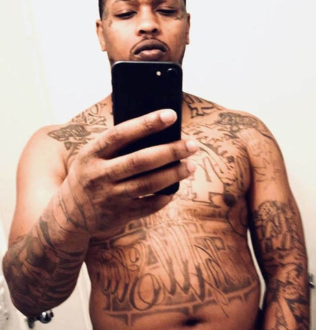 Foto desnuda filtrada de OnlyFans de Stanley Earl