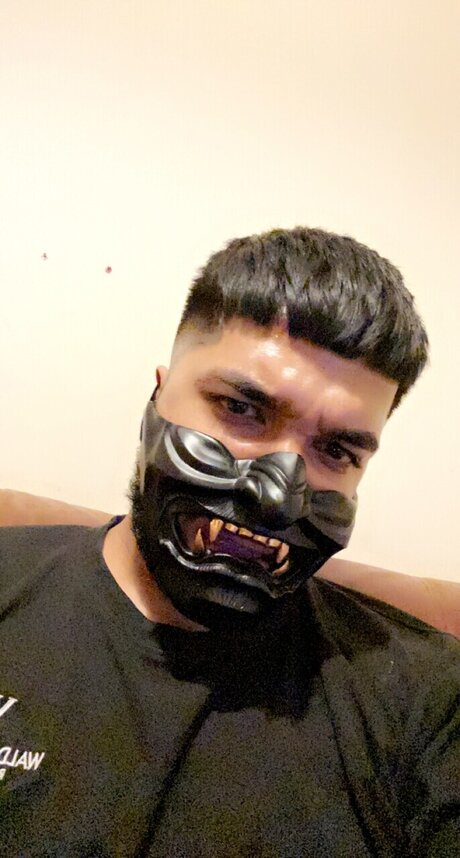 Foto desnuda filtrada de OnlyFans de R