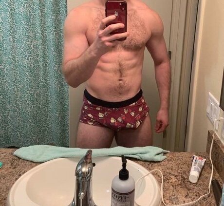 Foto desnuda filtrada de OnlyFans de Keepitfit