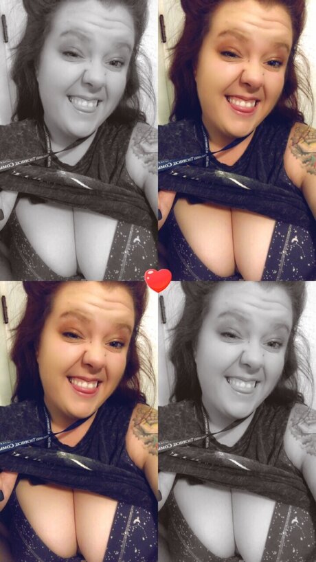 Foto desnuda filtrada de OnlyFans de S