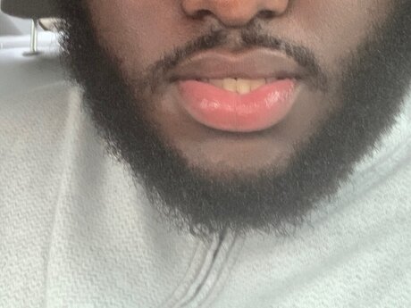 Foto desnuda filtrada de OnlyFans de U19232202