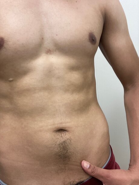 Foto desnuda filtrada de OnlyFans de Suave