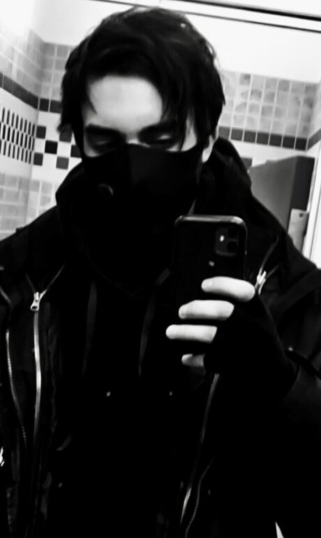 Foto desnuda filtrada de OnlyFans de Fvckwhatever666