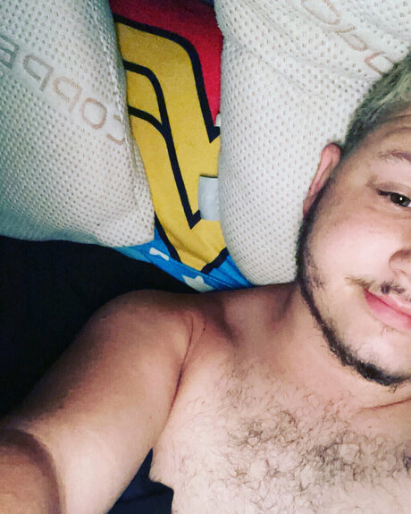Foto desnuda filtrada de OnlyFans de Tyler112233