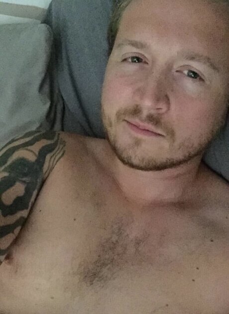 Foto desnuda filtrada de OnlyFans de Tyler Olsen