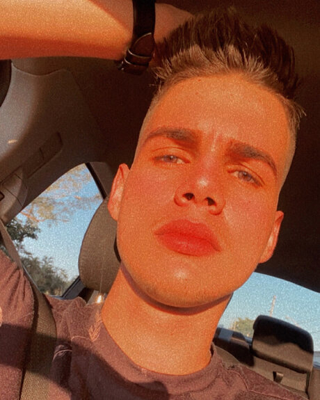 Foto desnuda filtrada de OnlyFans de Manu Manu