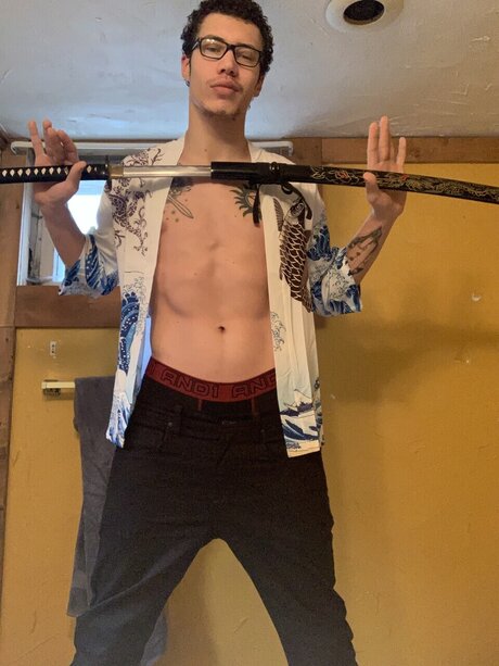 Foto desnuda filtrada de OnlyFans de Tyrus 