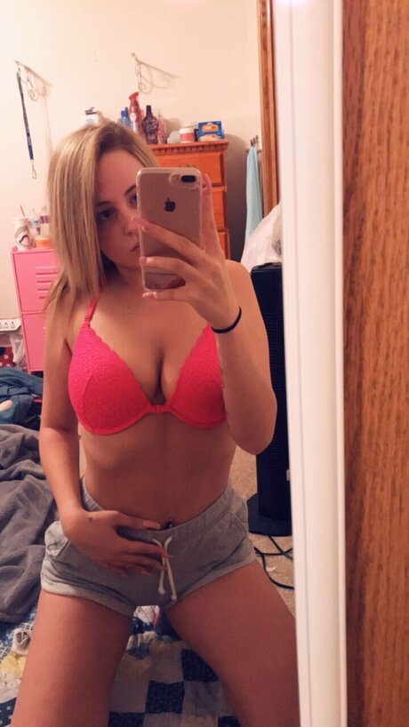 Foto desnuda filtrada de OnlyFans de Lyssa Marie