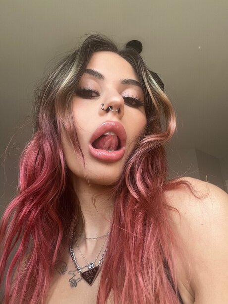 Foto desnuda filtrada de OnlyFans de Samantha