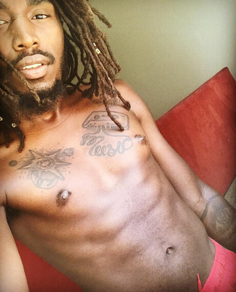 Foto desnuda filtrada de OnlyFans de Daniel Atoms