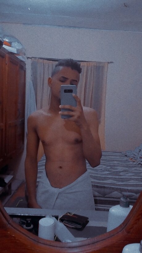Foto desnuda filtrada de OnlyFans de Lorenzo Junior Rodriguez