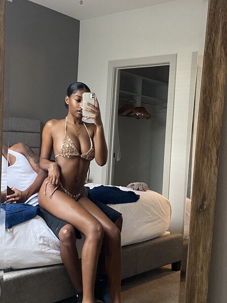 Foto desnuda filtrada de OnlyFans de Trynacsumn