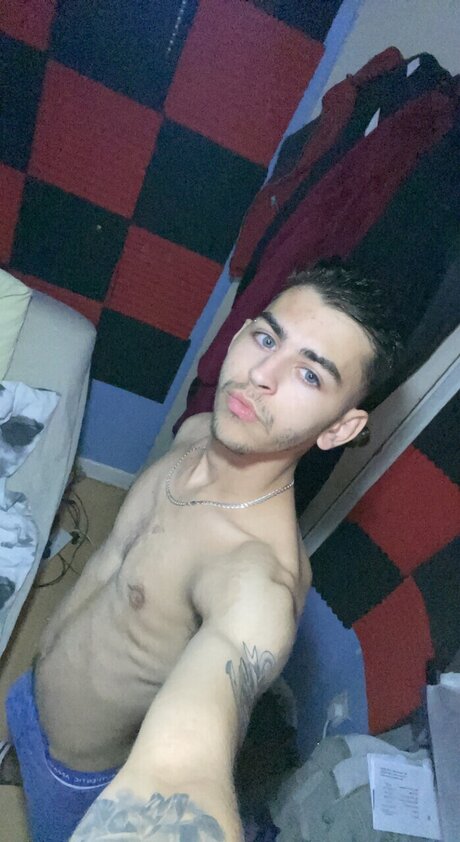 Foto desnuda filtrada de OnlyFans de Luke Kay