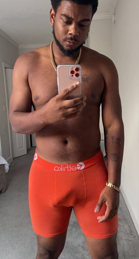 Foto desnuda filtrada de OnlyFans de Rockoutzipp