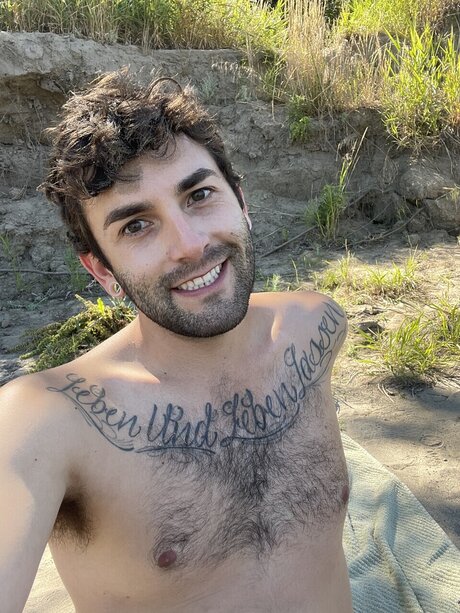 Foto desnuda filtrada de OnlyFans de James Kenny