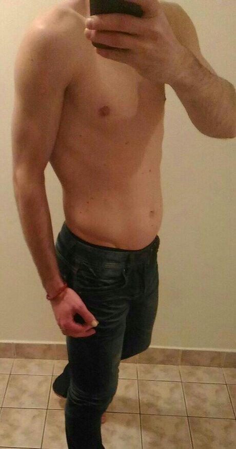 Foto desnuda filtrada de OnlyFans de Grey