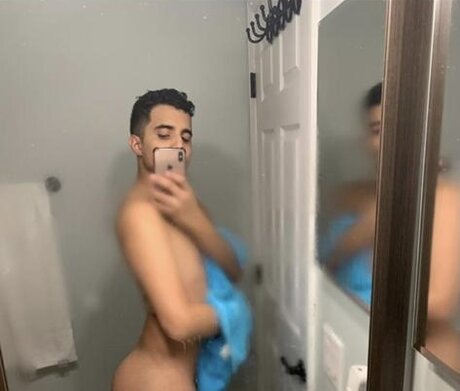 Foto desnuda filtrada de OnlyFans de Luigi