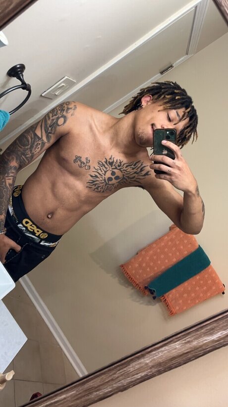 Foto desnuda filtrada de OnlyFans de Dc10k