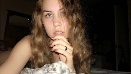 Foto desnuda filtrada de OnlyFans de Emily