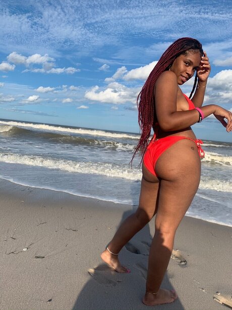 Foto desnuda filtrada de OnlyFans de Mira B