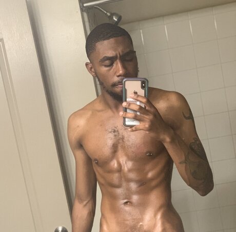 Foto desnuda filtrada de OnlyFans de Groot 