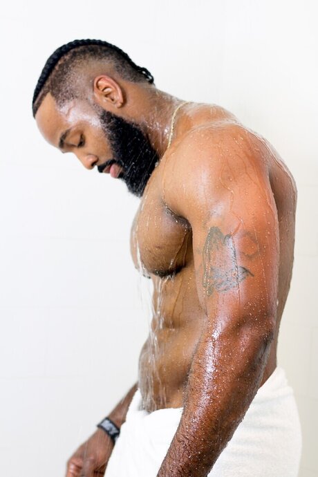 Foto desnuda filtrada de OnlyFans de The Best Kept Secret