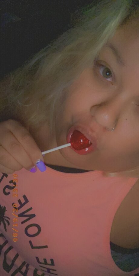 Foto desnuda filtrada de OnlyFans de Naomii