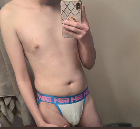 Foto desnuda filtrada de OnlyFans de Verstwink98