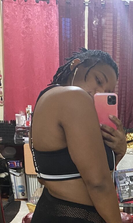 Foto desnuda filtrada de OnlyFans de Gpcpeaches