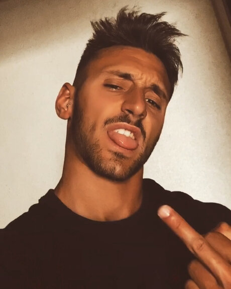 Foto desnuda filtrada de OnlyFans de Sergio Carballo
