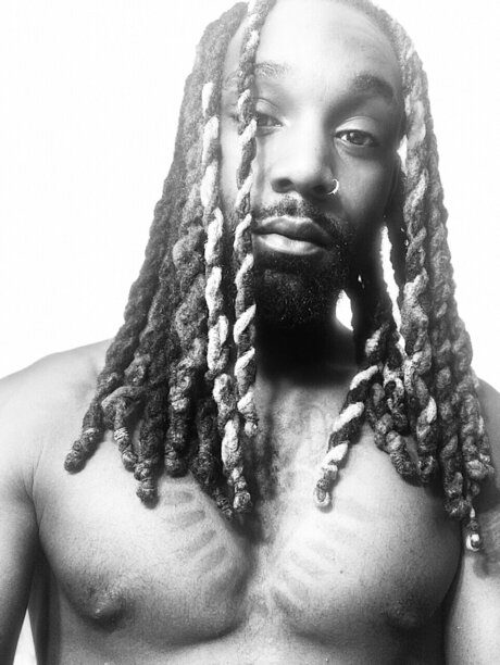 Foto desnuda filtrada de OnlyFans de Sebastian Silk