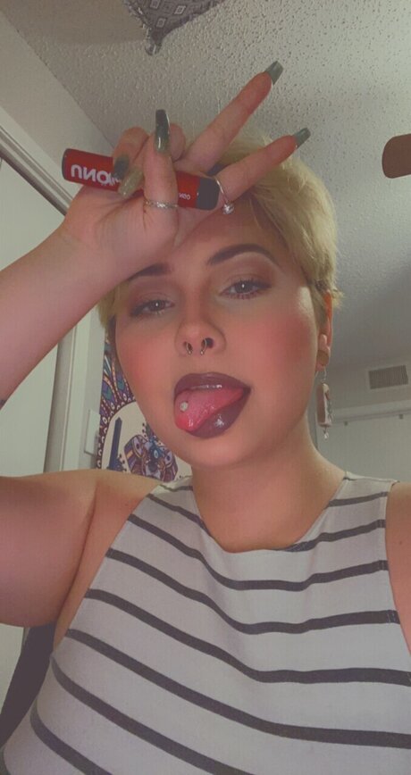Foto desnuda filtrada de OnlyFans de Siren 