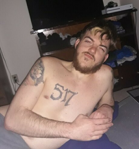 Foto desnuda filtrada de OnlyFans de Benjamin