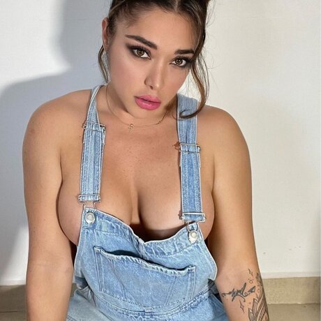 Foto desnuda filtrada de OnlyFans de Laracamokxxx