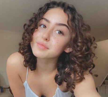 Foto desnuda filtrada de OnlyFans de Alexa