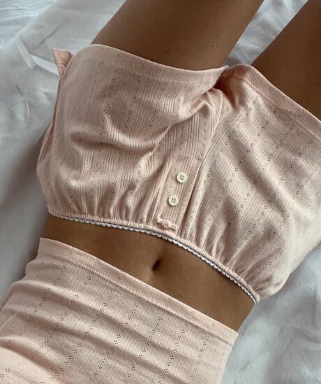 Foto desnuda filtrada de OnlyFans de Shemodel