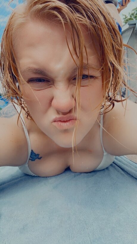 Foto desnuda filtrada de OnlyFans de Angela Kamrowski