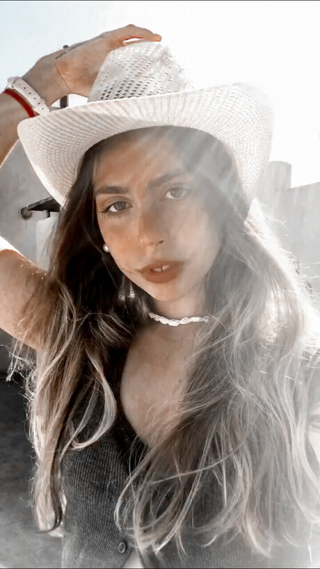 Foto desnuda filtrada de OnlyFans de Jael Bertte Avila