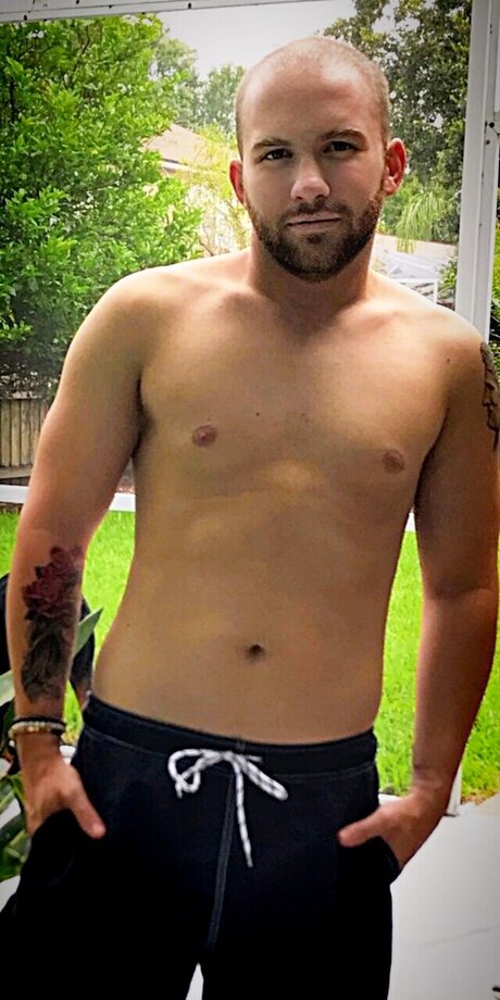 Foto desnuda filtrada de OnlyFans de Connor Thompson