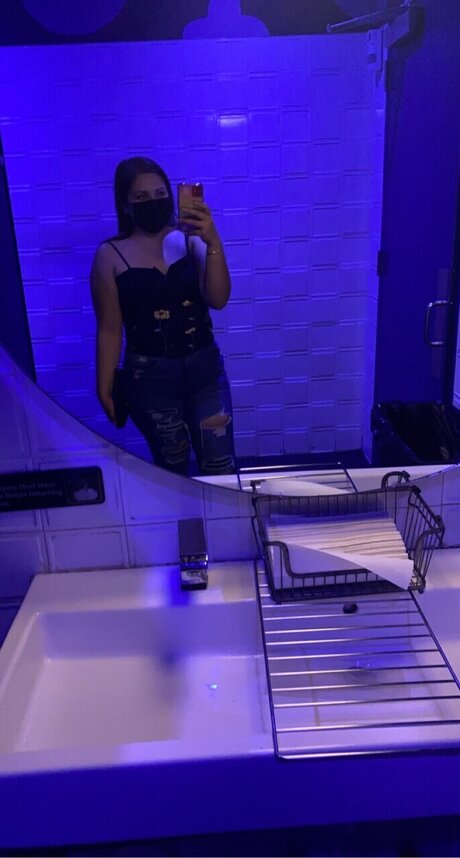 Foto desnuda filtrada de OnlyFans de Guera