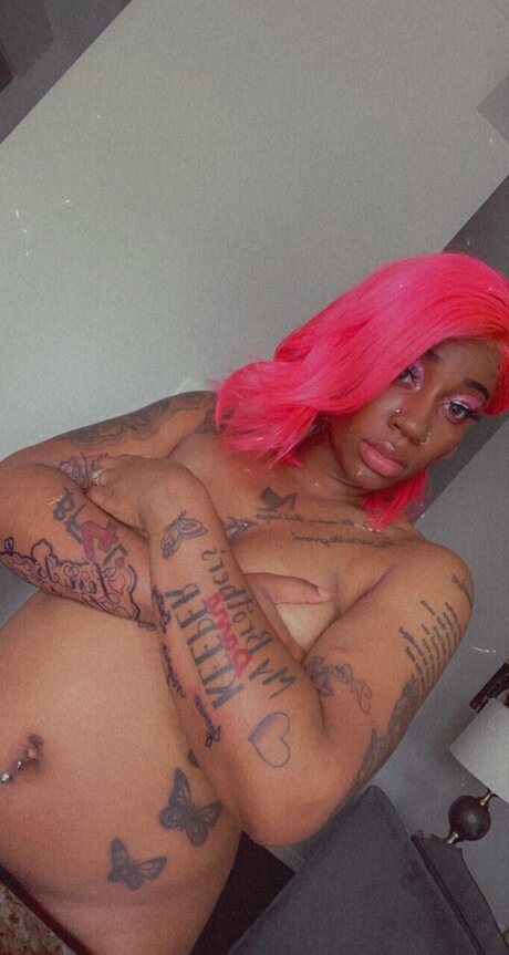 Foto desnuda filtrada de OnlyFans de Lundyn Rose