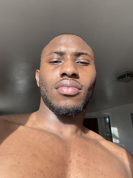 Foto desnuda filtrada de OnlyFans de Bbcdomuk